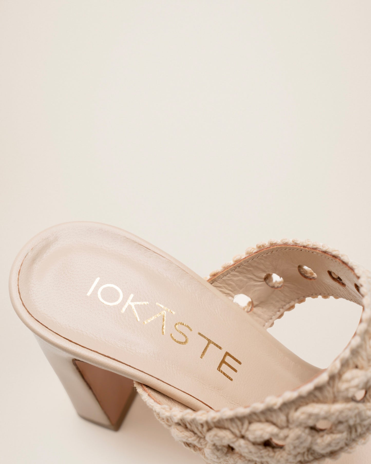 Iokaste Heels Ivory