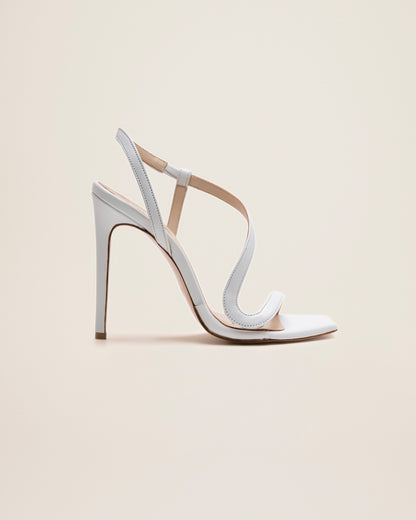 Iokaste Heels White