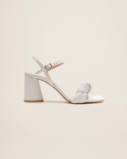 Iokaste Heels White
